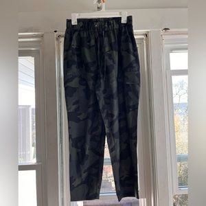 Old Navy joggers